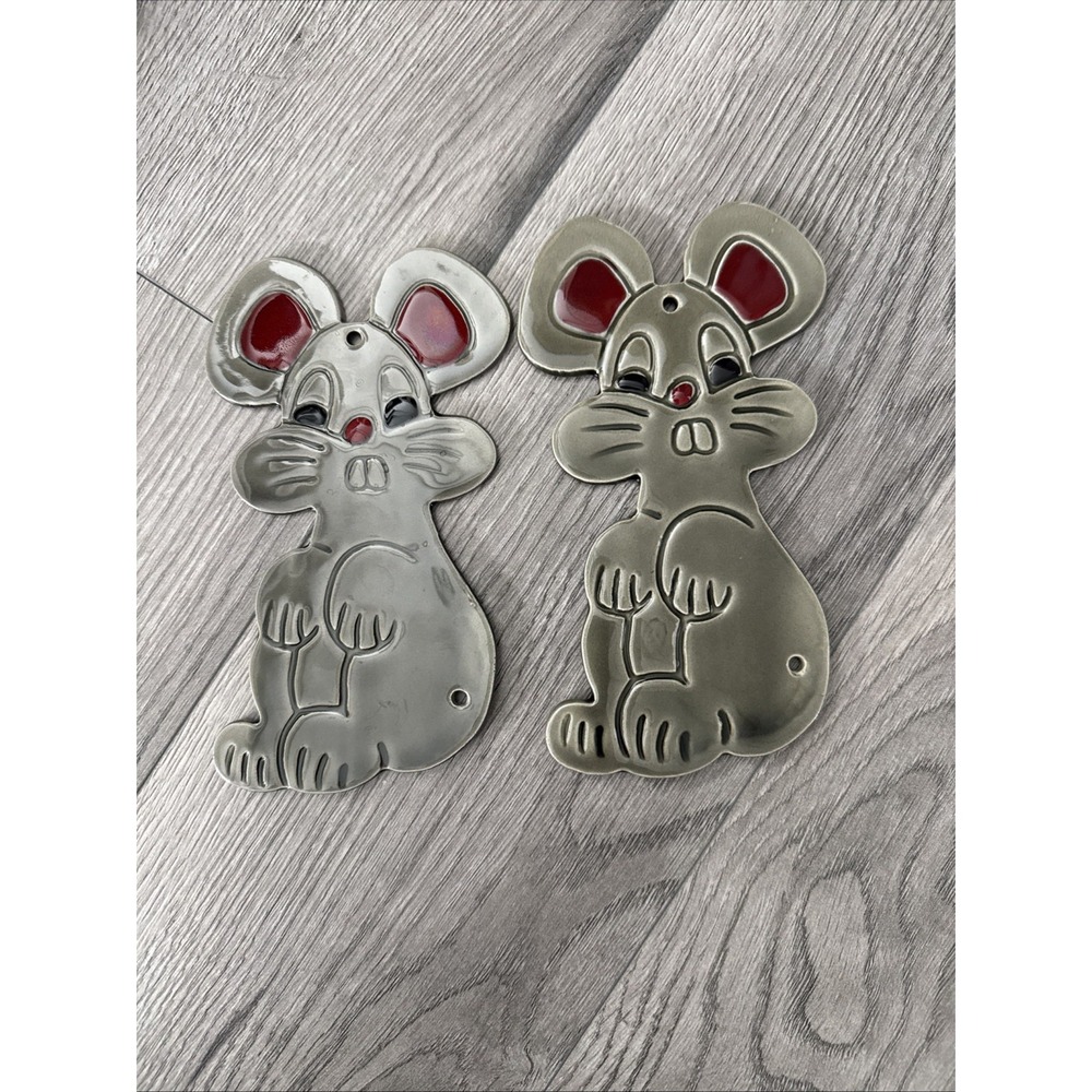 Vintage Ceramic Enamel Finish Mouse Mice Wall Hangings - 2